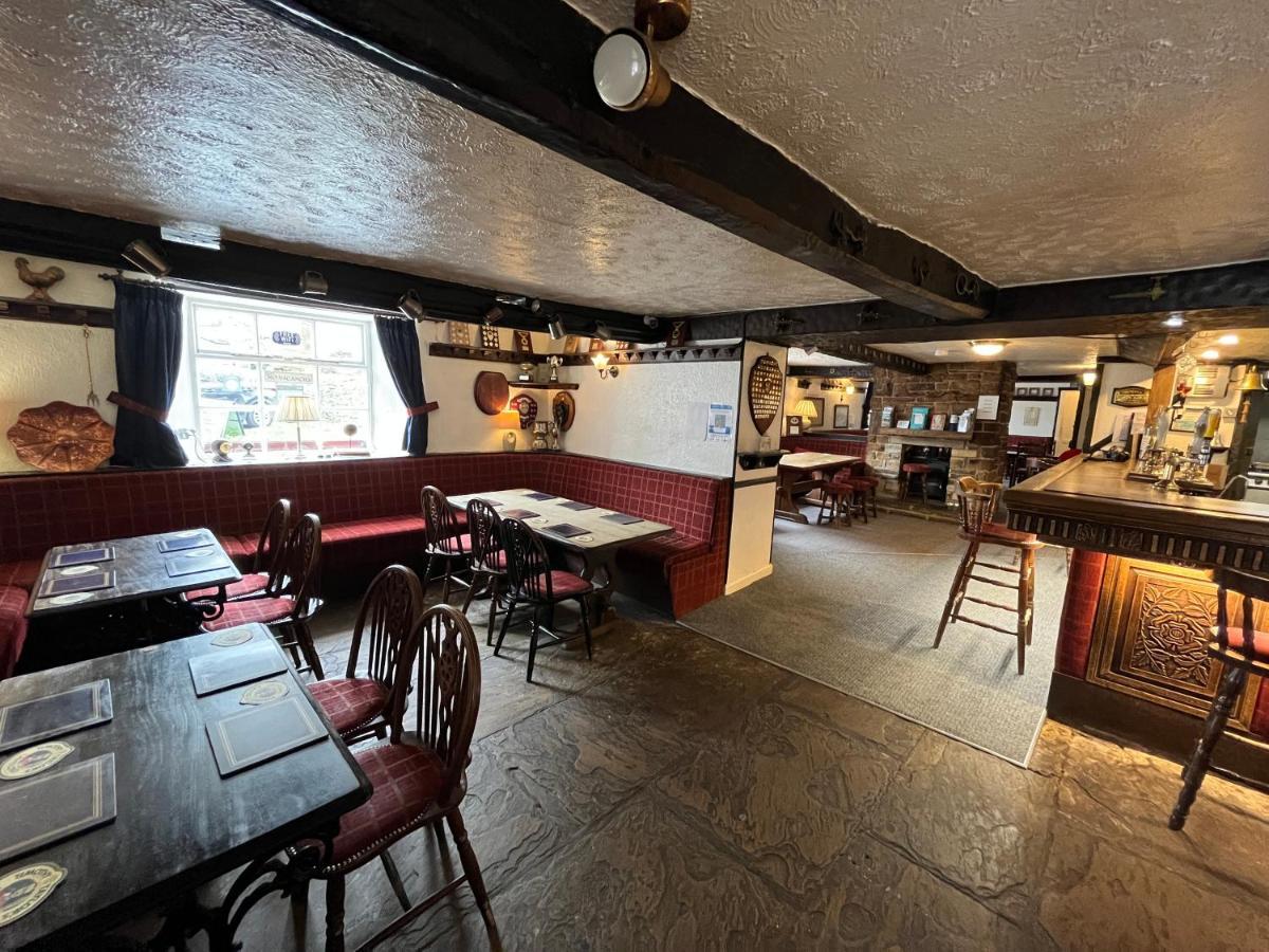 Masons Arms Hotel Gargrave Eksteriør billede