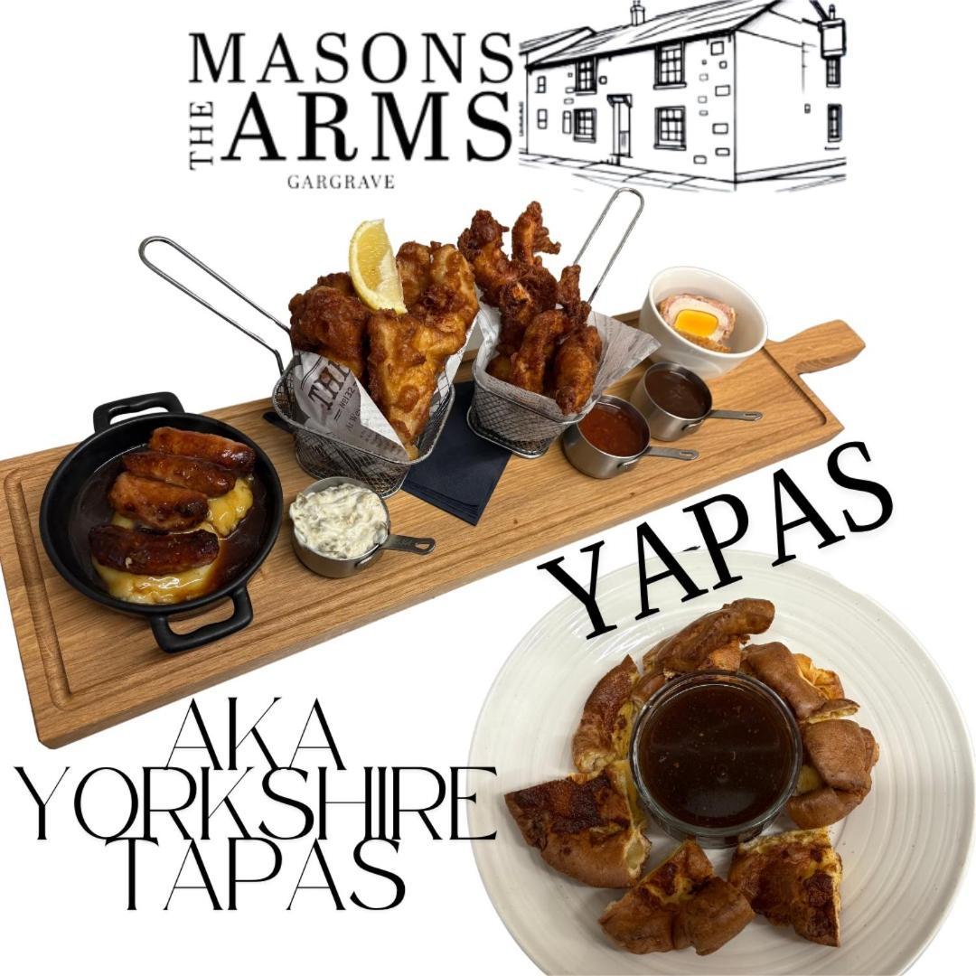 Masons Arms Hotel Gargrave Eksteriør billede